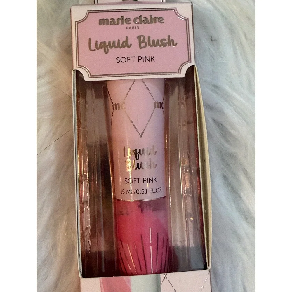 Marie Claire Paris Liquid Blush Soft Pink Cushion Tip Applicator 15ml 0.51oz NEW